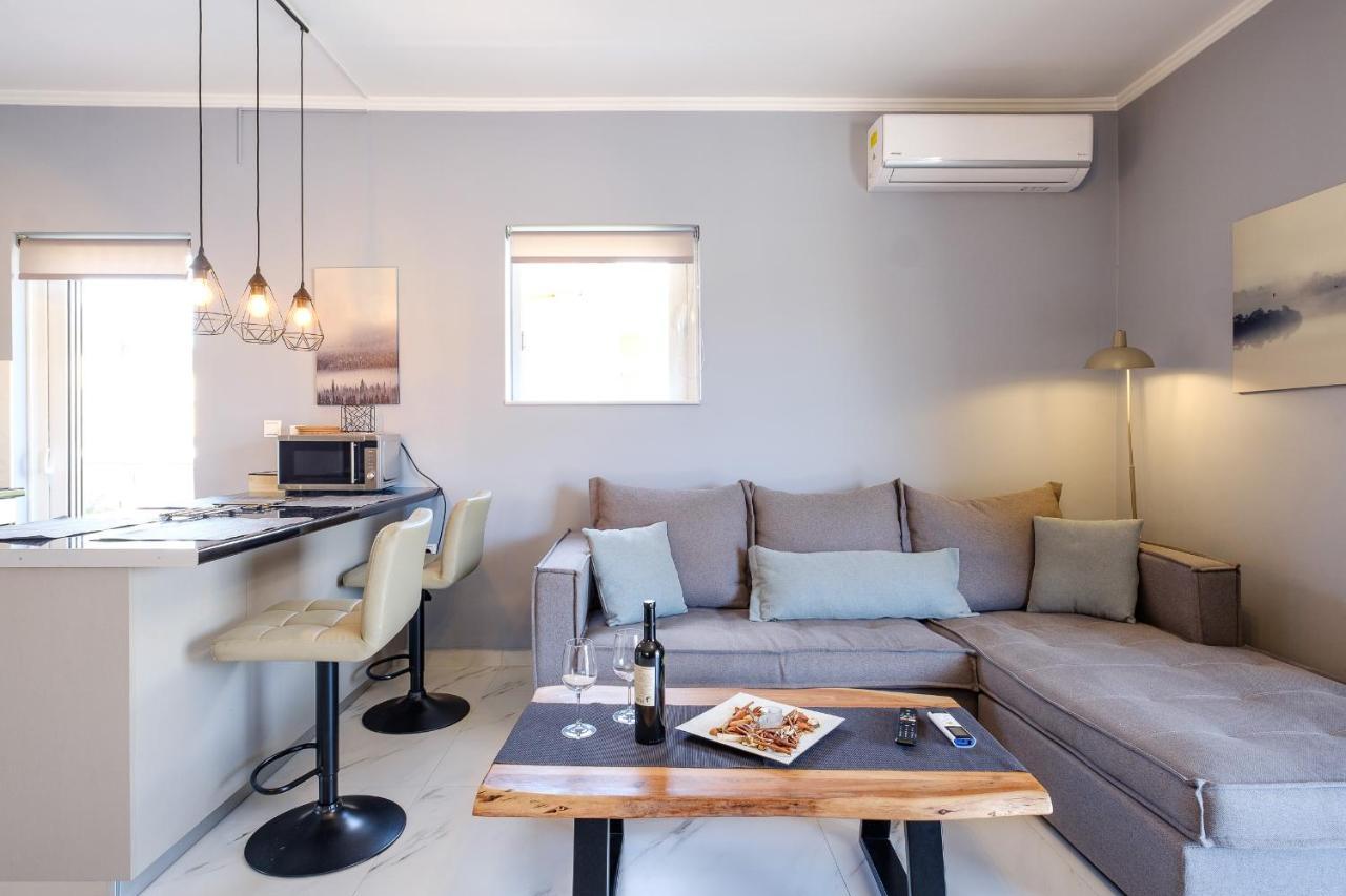 Oreon Suites - Usia Nafplio Luaran gambar