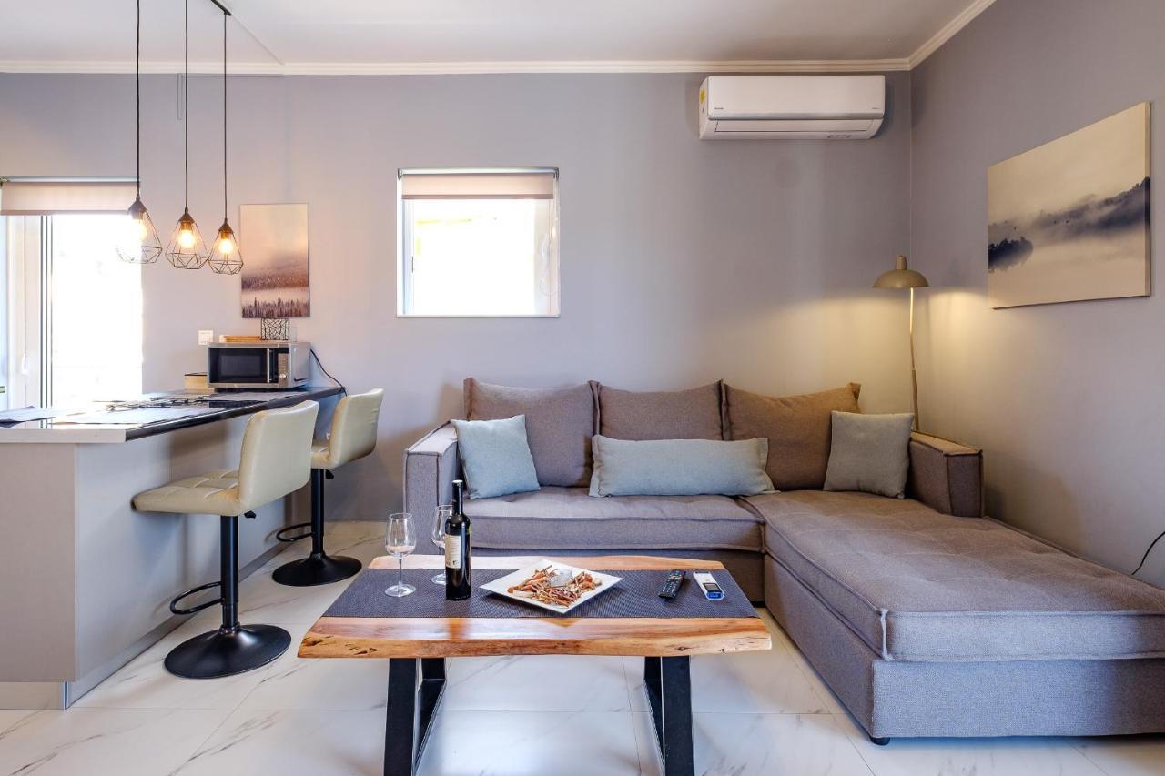 Oreon Suites - Usia Nafplio Luaran gambar